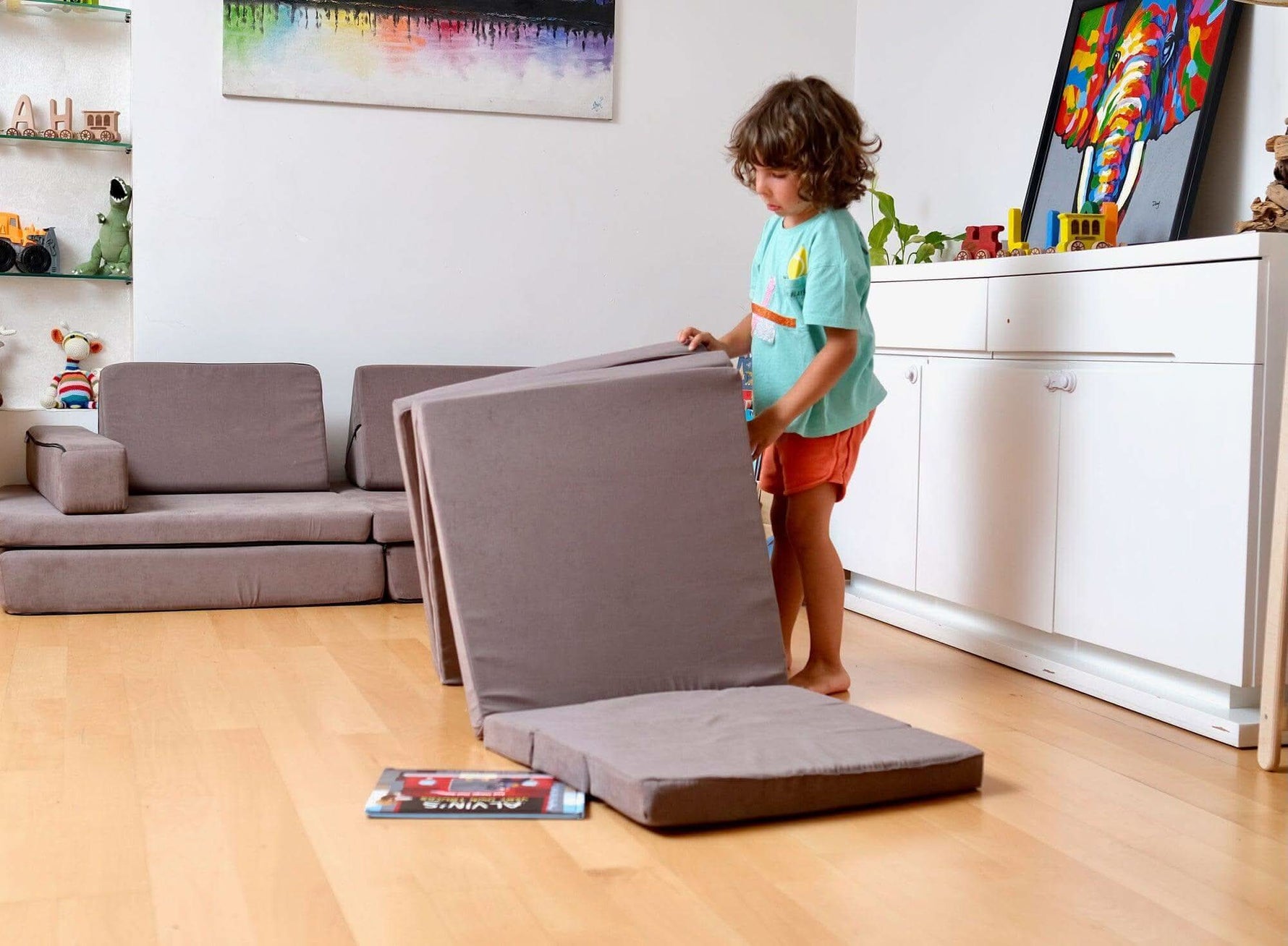 Transformable Kids Play Mat and Couch for Playtime and Relaxation-4